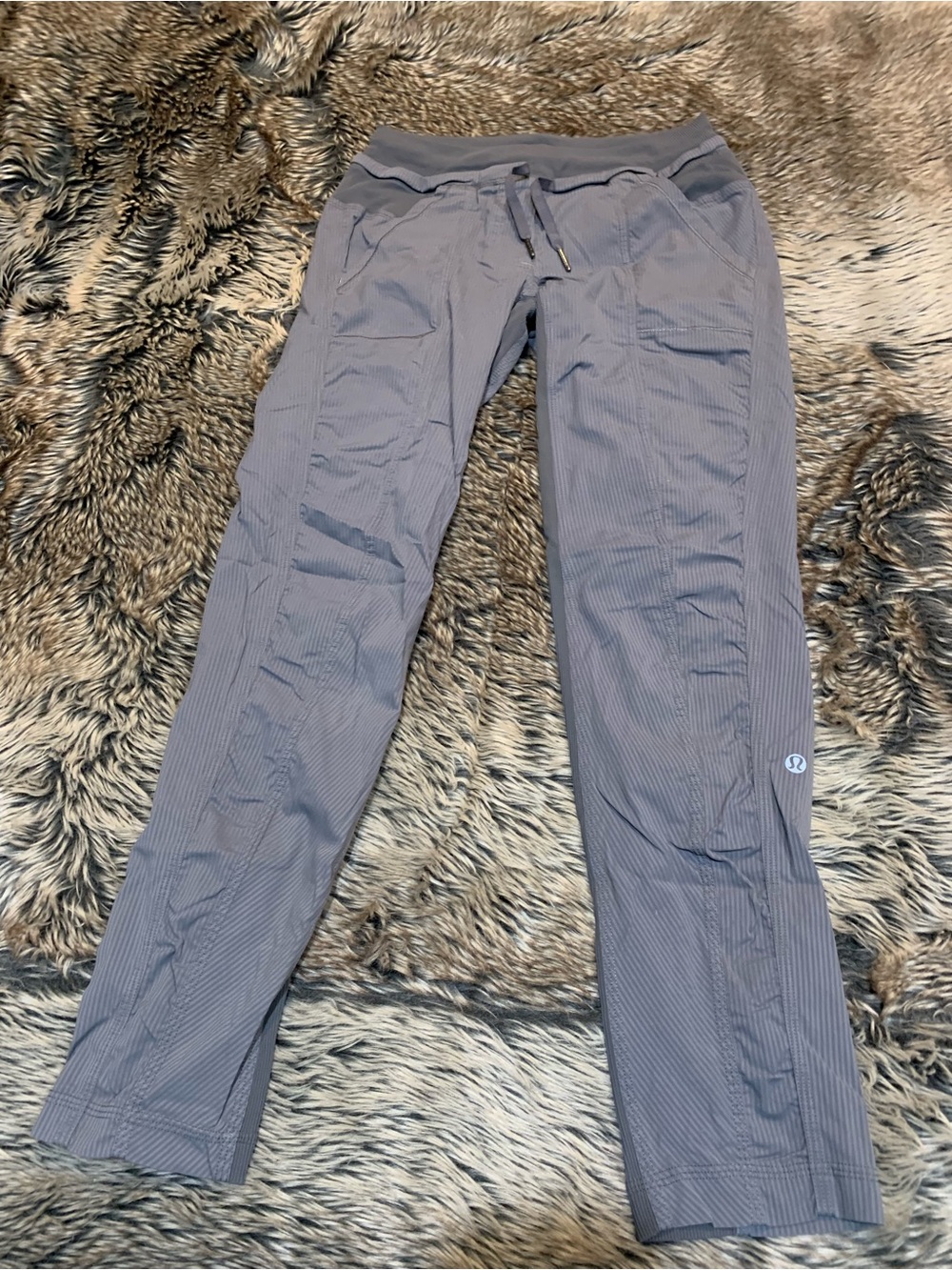 Lululemon Street To Studio Pant *Unlined
Soot Light Size 2